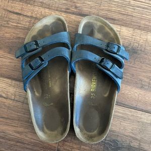 Navy double strap Birkenstock’s